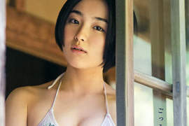 《發育中的青春美乳》17歲的早乙女ゆう短髮造型真好看 《發育中的青春美乳》17歲的早乙女ゆう短髮造型真好看