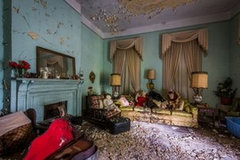 《住戶突然消失的廢墟》還留著生活的痕跡便匆匆離去... 《住戶突然消失的廢墟》還留著生活的痕跡便匆匆離去...