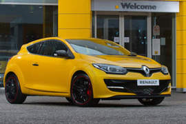 三代目《Renault Megane R.S.》最後一輛車車在這裡 三代目《Renault Megane R.S.》最後一輛車車在這裡