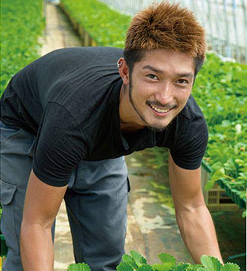 《日本型男農夫月曆》種草莓也可以這麼有型嘛? 《日本型男農夫月曆》種草莓也可以這麼有型嘛?