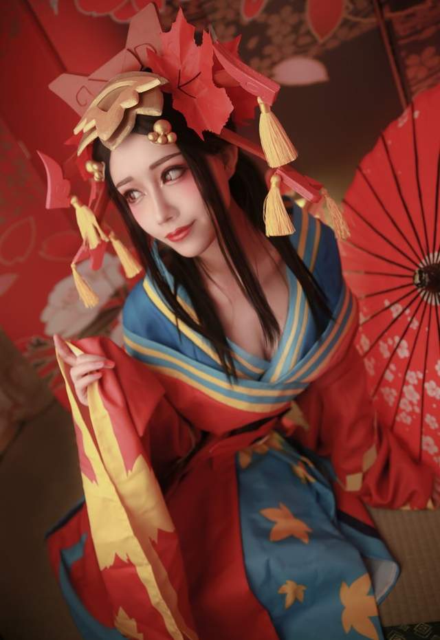 《陰陽師鬼女紅葉》漂亮美女加持感覺首抽必中SSR 《陰陽師鬼女紅葉》漂亮美女加持感覺首抽必中SSR