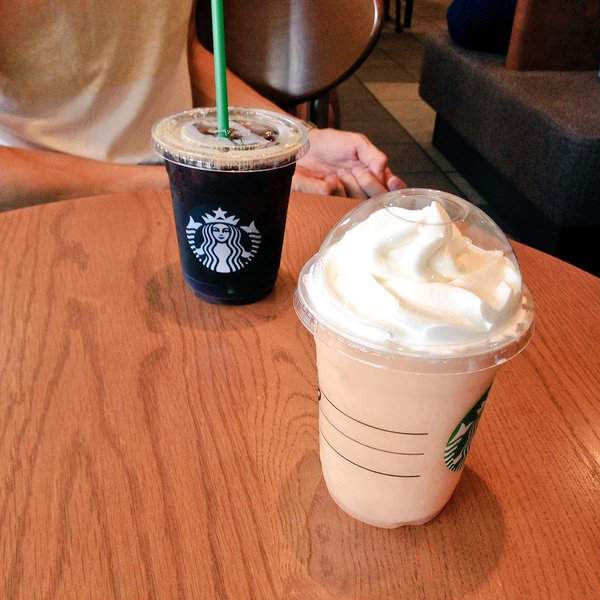 《現充偽裝拍照法》單身也能拍出現充感滿滿的假約會照（奸）