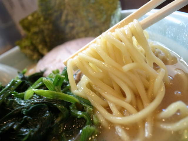 《拉麵是最強感冒藥之說》在感冒痊癒之前會不會先變胖啊～