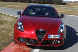 小改款《Alfa Romeo Giulietta》日內瓦變臉再出發 小改款《Alfa Romeo Giulietta》日內瓦變臉再出發