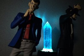 迷幻的《桌上型存檔點》桌燈 這就是遊戲人生的浪漫~ 迷幻的《桌上型存檔點》桌燈 這就是遊戲人生的浪漫~