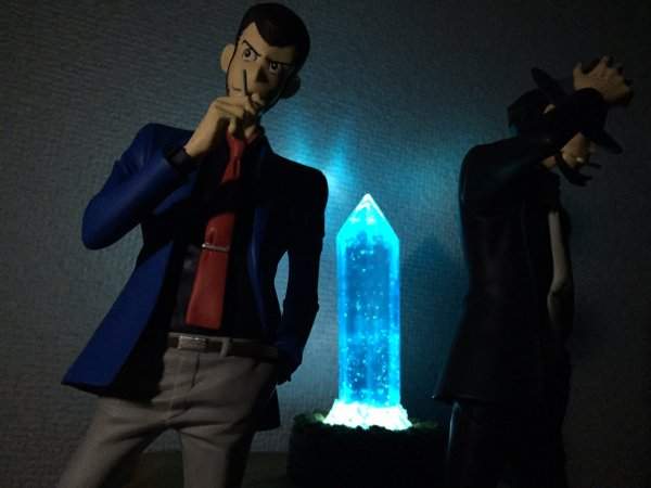 迷幻的《桌上型存檔點》桌燈 這就是遊戲人生的浪漫~ 迷幻的《桌上型存檔點》桌燈 這就是遊戲人生的浪漫~