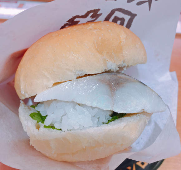 《鯖魚漢堡》壽司店期間限定的美味新創意