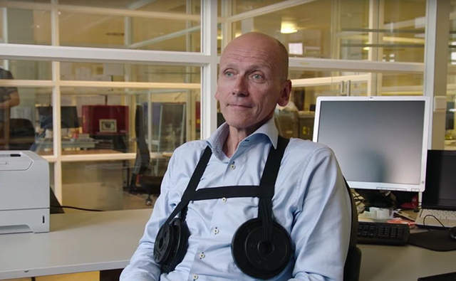 《讓男人理解胸部的重量》E罩杯也是很辛苦的... 《讓男人理解胸部的重量》E罩杯也是很辛苦的...