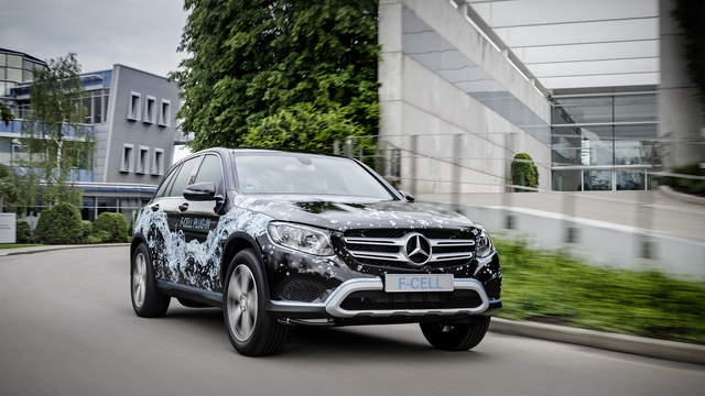 氫燃料原型《Mercedes-Benz GLC F-Cell》預約2017年量產倒數