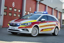 整裝待發《Opel Astra Sports Tourer》行動救護好幫手 整裝待發《Opel Astra Sports Tourer》行動救護好幫手