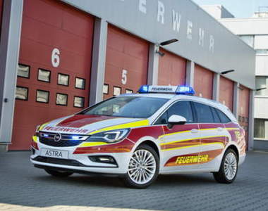 整裝待發《Opel Astra Sports Tourer》行動救護好幫手 整裝待發《Opel Astra Sports Tourer》行動救護好幫手