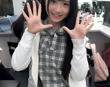《SNH48費沁源》四千年一遇的奇蹟美少女 《SNH48費沁源》四千年一遇的奇蹟美少女
