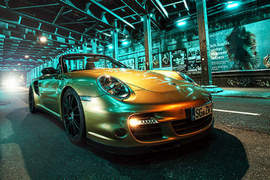 馬力828匹《Porsche 911 Turbo Cabriolet》這樣不會太閃嗎? 馬力828匹《Porsche 911 Turbo Cabriolet》這樣不會太閃嗎?