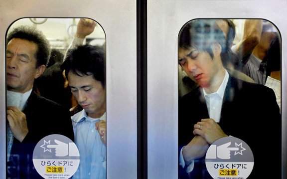 《日本人的通勤時間大調查》也意外發現社畜最多的地區... 《日本人的通勤時間大調查》也意外發現社畜最多的地區...