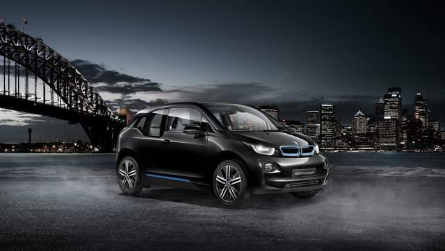 《BMW i3 Celebration Edition Carbonight》日本限量只有40部喔 《BMW i3 Celebration Edition Carbonight》日本限量只有40部喔