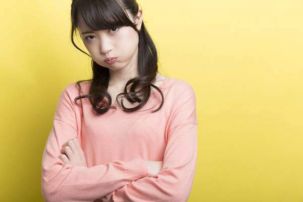 《超解嗨交往經驗》別把自己的快樂硬湊過來啊〝推開〞 《超解嗨交往經驗》別把自己的快樂硬湊過來啊〝推開〞