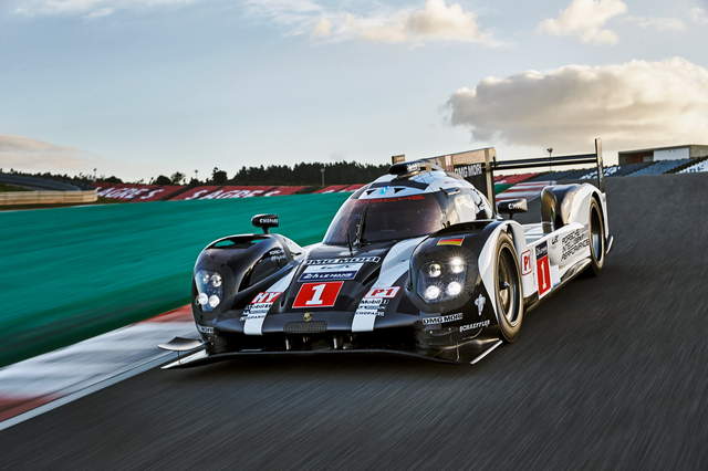 2016年式《Porsche 919 Hybrid》當然是要來衛冕的囉 2016年式《Porsche 919 Hybrid》當然是要來衛冕的囉