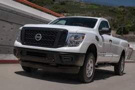 2017年式《Nissan Titan Single Cab》少了後座竟然載卡多? 2017年式《Nissan Titan Single Cab》少了後座竟然載卡多?