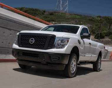 2017年式《Nissan Titan Single Cab》少了後座竟然載卡多? 2017年式《Nissan Titan Single Cab》少了後座竟然載卡多?