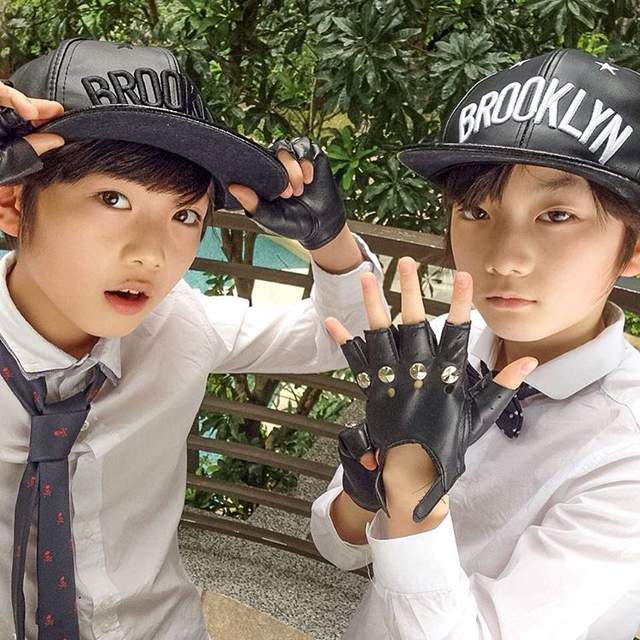 爆萌正太《英蘭 英亞》要不要跟姐姐回家啊～（警察叔叔就是這個人）