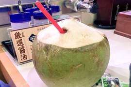詭異菜單《迴轉壽司出現整顆椰子》絕對不要單獨嘗試…… 詭異菜單《迴轉壽司出現整顆椰子》絕對不要單獨嘗試……