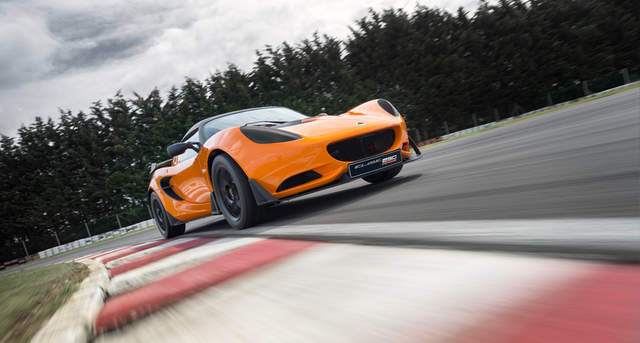 賽道專屬《Lotus Elise Race 250》這朵蓮花更熱血 賽道專屬《Lotus Elise Race 250》這朵蓮花更熱血