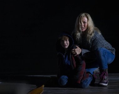 娜歐蜜華茲《Shut In》與超齡小帥哥Jacob Tremblay聯手鬧鬼...... 娜歐蜜華茲《Shut In》與超齡小帥哥Jacob Tremblay聯手鬧鬼......