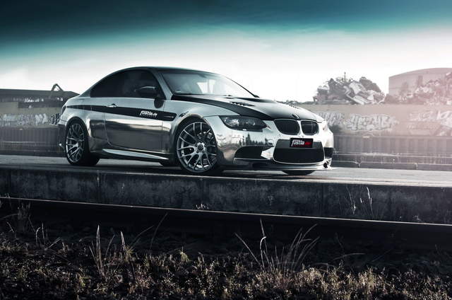 Fostla改造《BMW M3 Coupe》這身新衣不會太閃嗎? Fostla改造《BMW M3 Coupe》這身新衣不會太閃嗎?