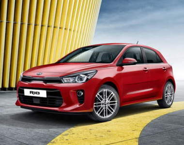 四代目《Kia Rio》帥氣模樣好像有點眼熟? 四代目《Kia Rio》帥氣模樣好像有點眼熟?