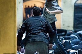 Netflix《鐵拳》預告公開 第二隻英雄隊伍《捍衛者聯盟》 最後成員到齊 Netflix《鐵拳》預告公開 第二隻英雄隊伍《捍衛者聯盟》 最後成員到齊