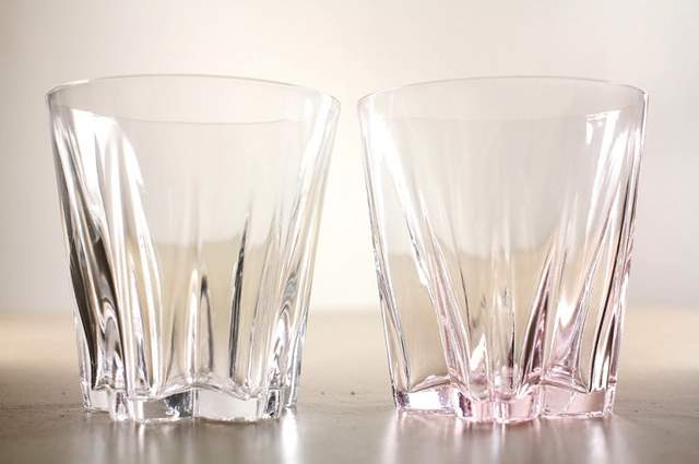 《玻璃櫻花杯》就連杯底的水印也變得很可愛 - 圖片3