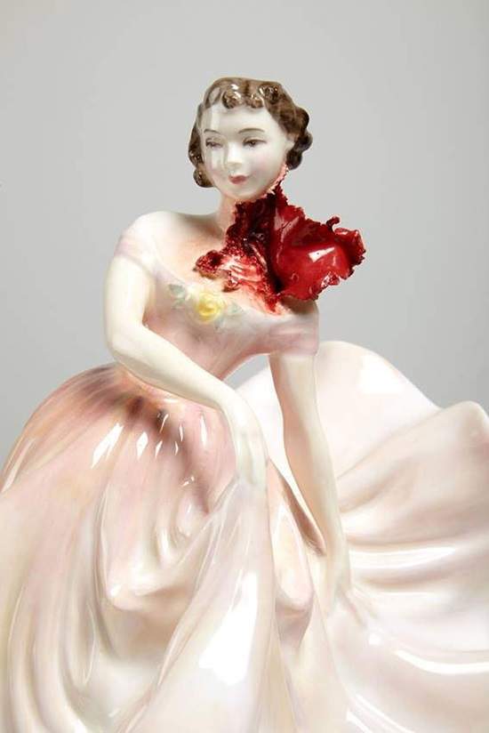 《獵奇陶瓷娃娃》趴兔也帶你看看帥氣別緻的刺青陶瓷娃娃✧