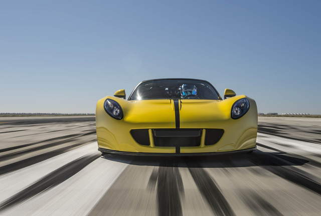 山豬退位《Hennessey Venom GT Spyder》最速敞篷車到底有多快？ - 圖片1