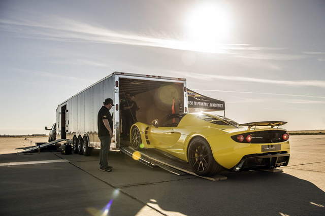 山豬退位《Hennessey Venom GT Spyder》最速敞篷車到底有多快？ - 圖片2