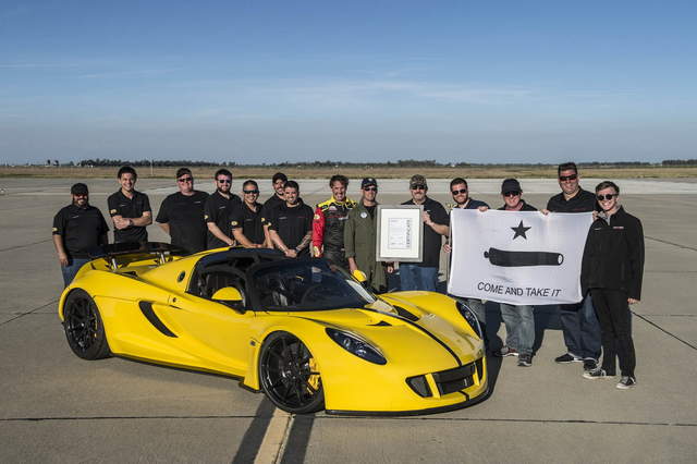 山豬退位《Hennessey Venom GT Spyder》最速敞篷車到底有多快？ - 圖片10