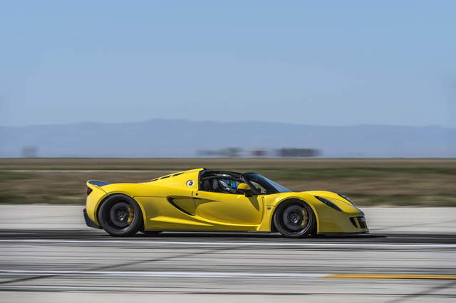 山豬退位《Hennessey Venom GT Spyder》最速敞篷車到底有多快？ - 圖片7