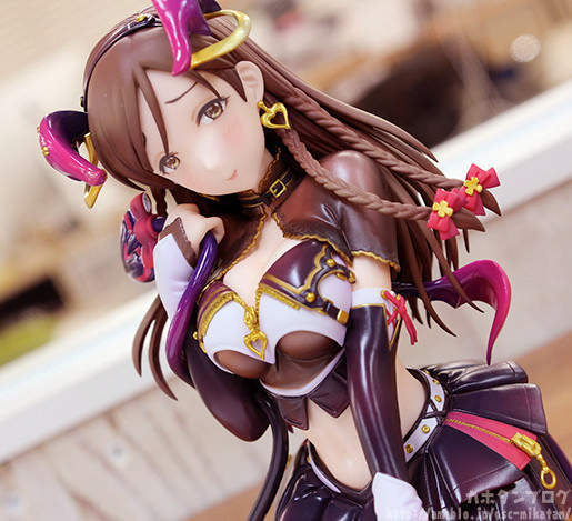 《偶像大師 灰姑娘女孩》新田美波 沉睡的小惡魔挑逗你的荷包