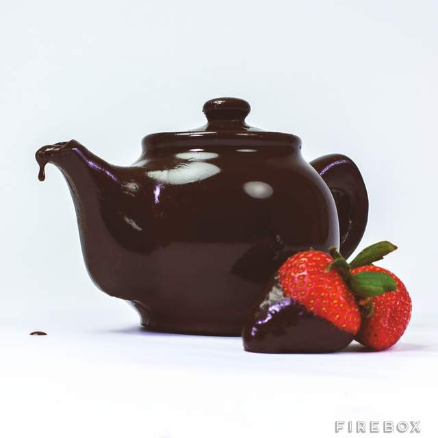 《巧克力茶壺》喝完熱可可後就順把茶壺給吃了吧❤ 《巧克力茶壺》喝完熱可可後就順把茶壺給吃了吧❤