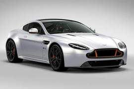 限量《Aston Martin V8 Vantage S Blades Edition》飛行靈魂上身 限量《Aston Martin V8 Vantage S Blades Edition》飛行靈魂上身