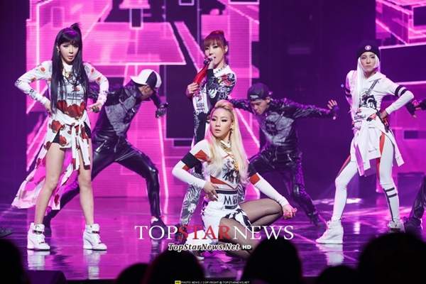 【快訊】YG宣布《2NE1正式解散》YG代表女團就這樣走入歷史了......