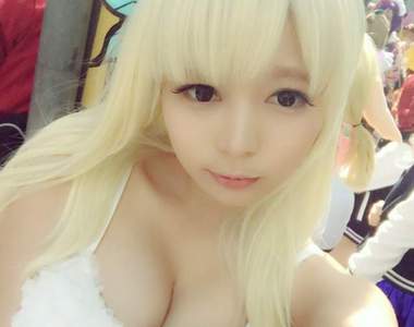 《COSPLAY不是職業嗎》巨乳COSER早瀬みる辦信用卡被打槍…… 《COSPLAY不是職業嗎》巨乳COSER早瀬みる辦信用卡被打槍……