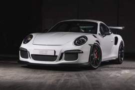 TechArt改造《Porsche 911》碳纖維勁裝上身 TechArt改造《Porsche 911》碳纖維勁裝上身