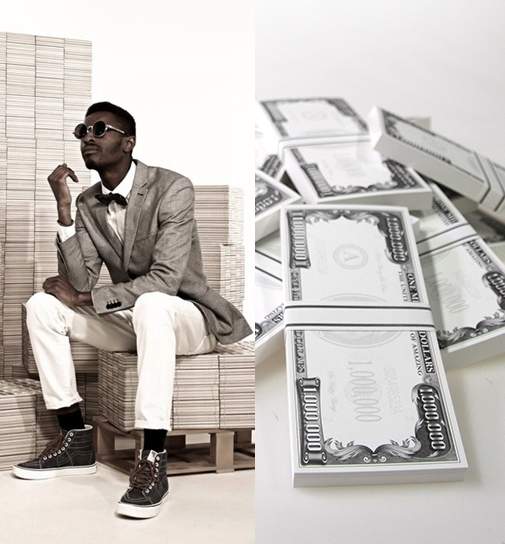 低成本炫富《鈔票造型商品》窮到沒錢買門擋就用鈔票代替好惹（？）