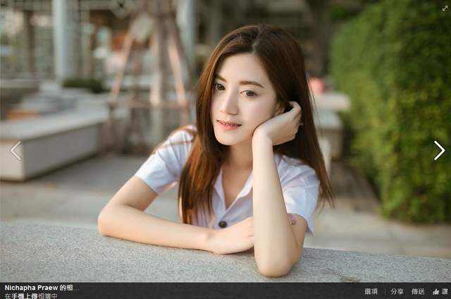 《泰國牙套妹》Nichapha Praew 學生服或黑色皮衣爆乳裝不管反差有多大我都愛❤❤❤