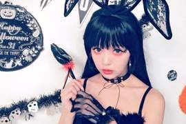 混血小惡魔《藤田ニコル黑髮兔耳造型》網友大讚太可愛啦❤ 混血小惡魔《藤田ニコル黑髮兔耳造型》網友大讚太可愛啦❤