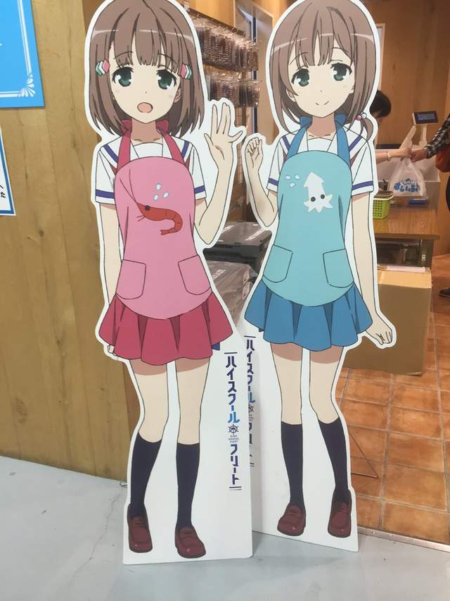 高校艦隊搞怪《聖地巡禮店家的苦衷》印錯的塑膠袋用不完啦……