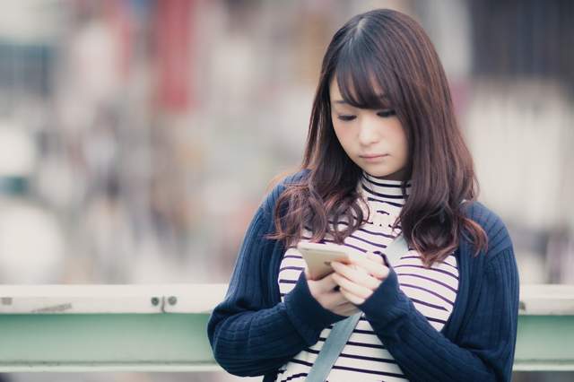 《交往中女孩不敢問的事》天知道會不會無意間踩到地雷呢? 《交往中女孩不敢問的事》天知道會不會無意間踩到地雷呢?
