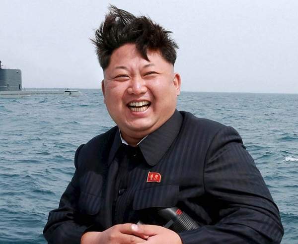 《金正恩下令研發回春性藥》讓人忍不住猜想是恩恩自己想要嗎...... 《金正恩下令研發回春性藥》讓人忍不住猜想是恩恩自己想要嗎......