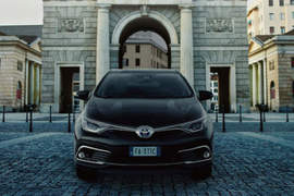 本田圭佑助陣《Toyota Auris Hybrid》油耗30.4km/L日本開賣 本田圭佑助陣《Toyota Auris Hybrid》油耗30.4km/L日本開賣