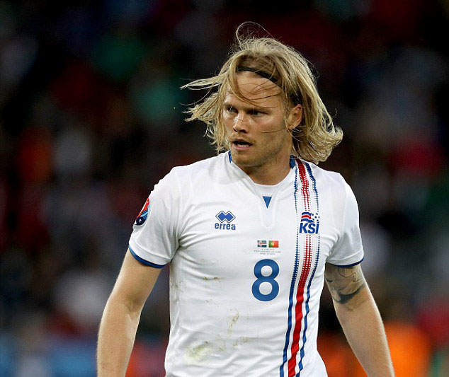 歐洲杯明星《冰島索爾》走紅 現在開始看比賽還來得及唷 歐洲杯明星《冰島索爾》走紅 現在開始看比賽還來得及唷